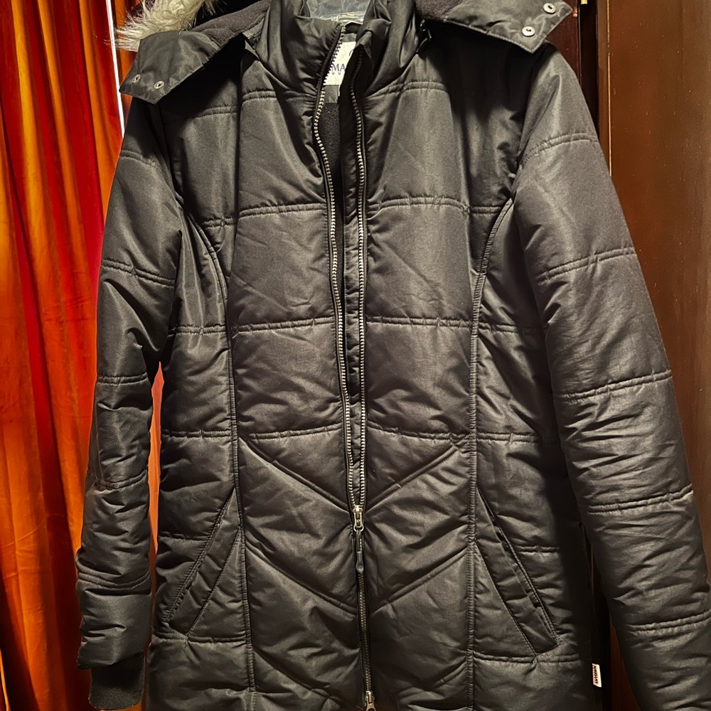 Magellan Outdoors Women's Long Black Puffer Coat with Faux Fur Trimmed Hood